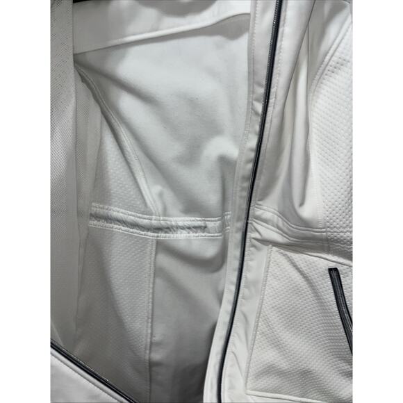 Jessica Simpson White Coat Size Soft Shell Small NWOT - Picture 8 of 10